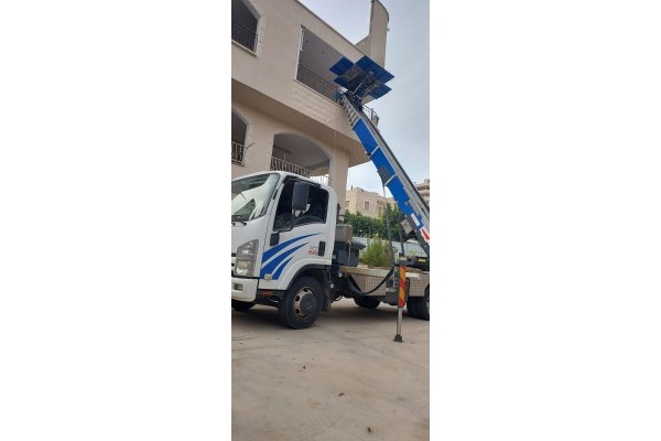 הובלות ומנופי התאומים