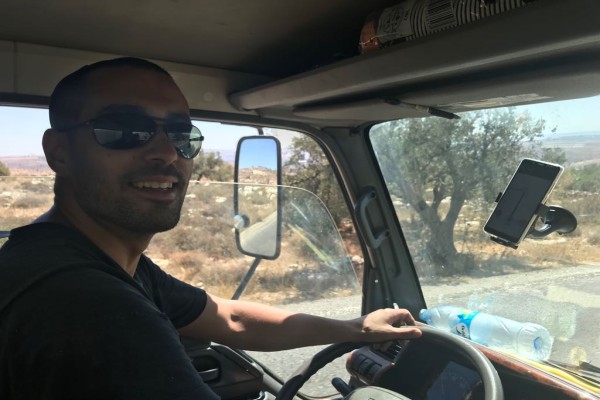 הובלות שלך ושלי