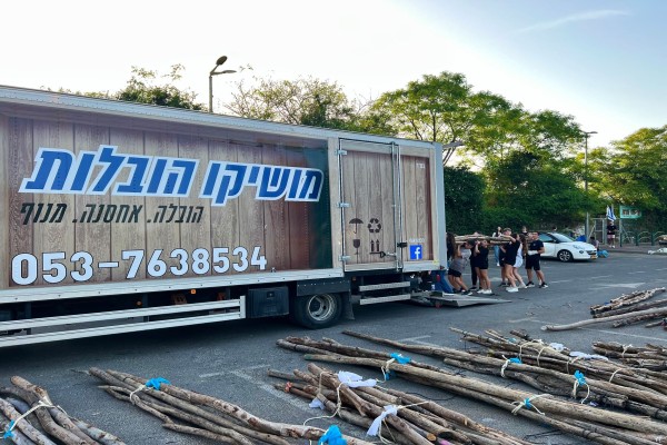 מושיקו הובלות דירות ומשרדים