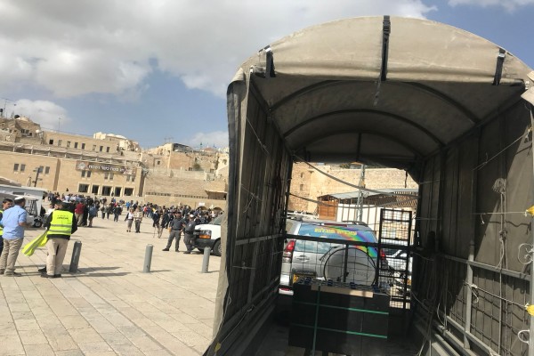 עובדיה הובלות גדולות